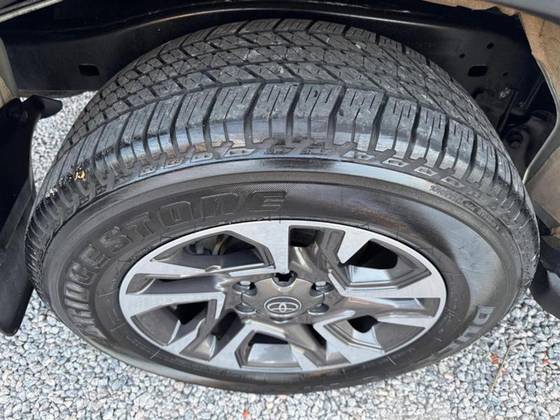 TOYOTA HILUX SW4 2.8 D-4D TURBO DIESEL SRX 7L 4X4 AUTOMÁTICO